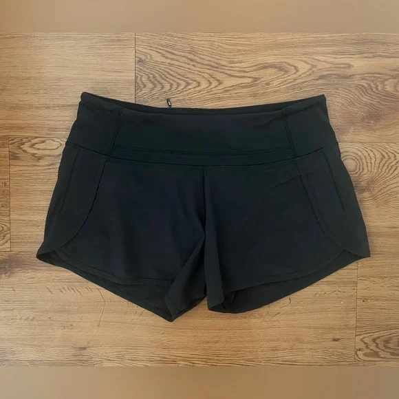 lululemon Speed Up Short Low-Rise 2.5" Lined Black Size 6 - Picture 2 of 9